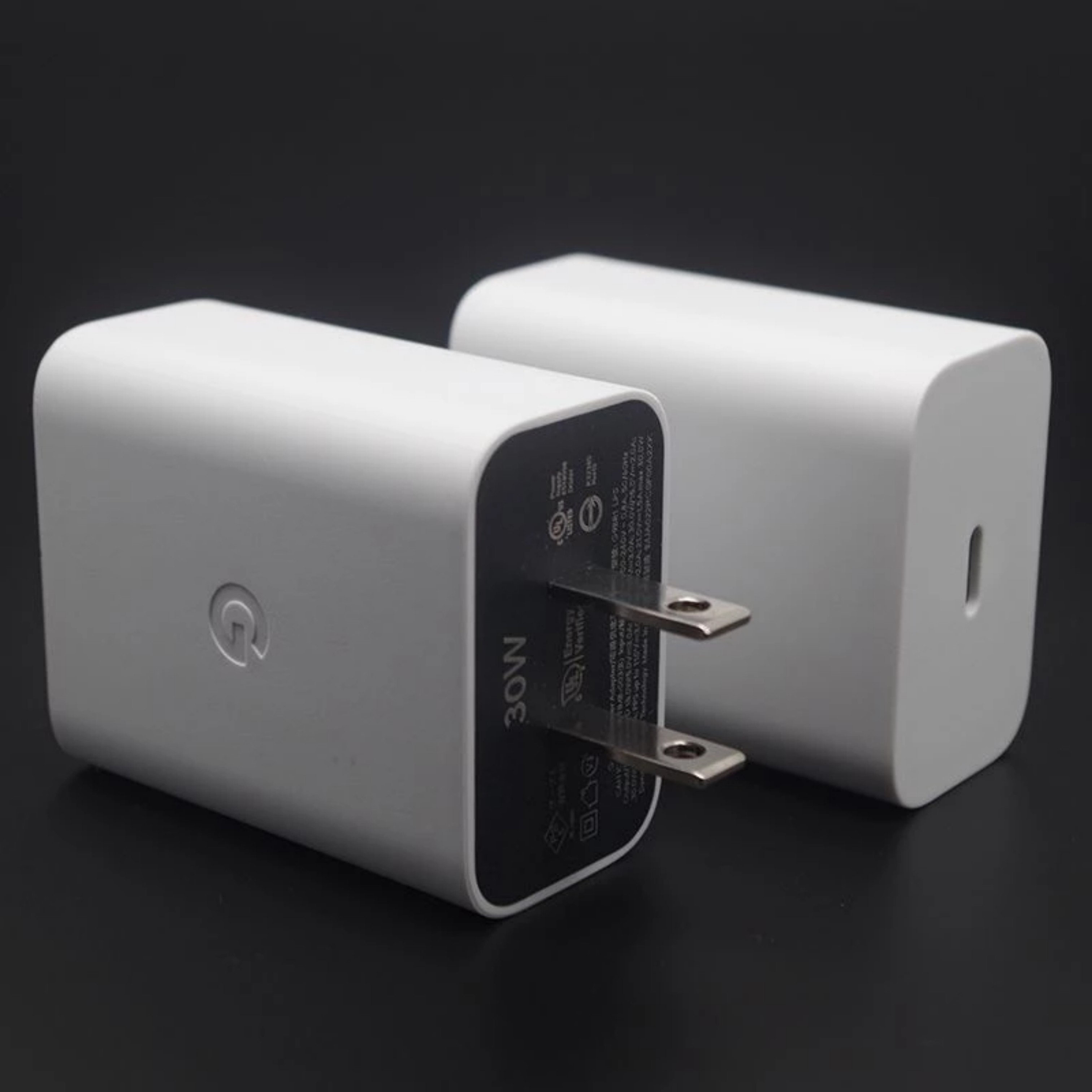 Pixel 9 Pro 30W Charger EU US  - đánh giá và giá Drone Xl Rc